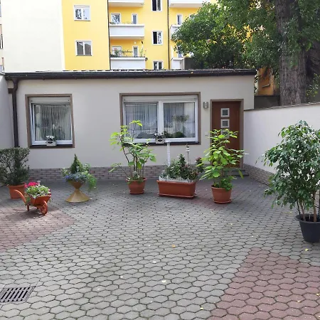 Apartment Singerstr 14 *